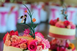 wedding cake photo